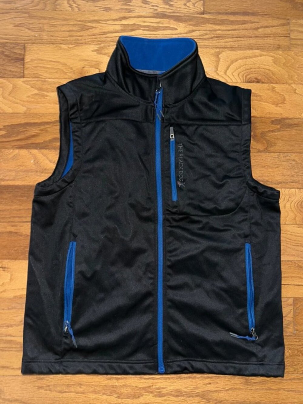 The Black Dog Mistico Softshell Vest Black Blue Full Zip Medium
